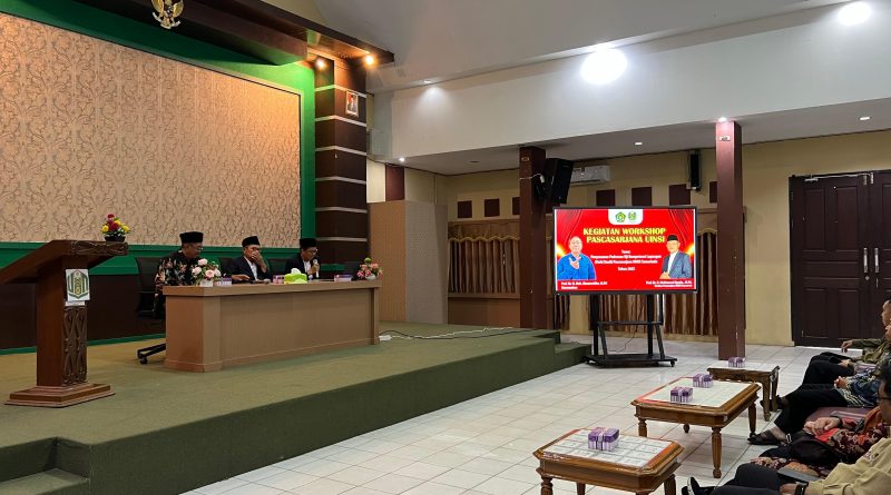 Pascasarjana Universitas Islam Negeri Sultan Aji Muhammad Idris (UINSI) Samarinda menyelenggarakan Kuliah Umum dengan tema “Penyusunan Pedoman Uji Kompetensi Lapangan (Field Study) Pascasarjana UINSI Samarinda”. Kegiatan ini dilaksanakan di Aula Kampus 1 UINSI Samarinda pada Jumat (10/10/2025).