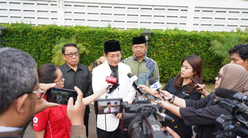 Menteri Agama Nasaruddin Umar meminta semua pihak untuk menjaga marwah pondok pesantren dan menghindari narasi yang bersifat stigma. Ia menegaskan, pesantren telah berabad-abad menjadi bagian penting dari sejarah dan peradaban bangsa Indonesia.