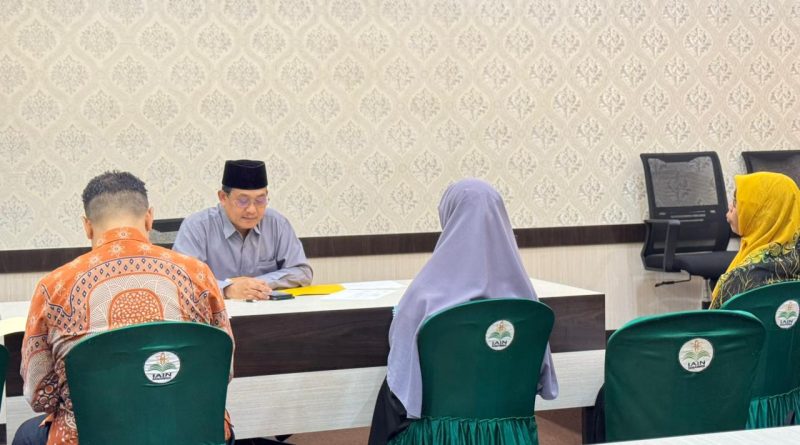 Ratusan Calon Mahasiswa Ikuti Seleksi Magister Pascasarjana UINSI Samarinda Tahun 2026 Ratusan Calon Mahasiswa Ikuti Seleksi Magister Pascasarjana UINSI Samarinda Tahun 2026