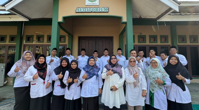 Upacara Senin di Kampus 1 UINSI Samarinda Tekankan Ketaatan kepada Pemimpin Selama Tidak dalam Kezaliman